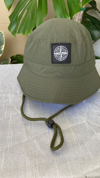 Chapéu stone island