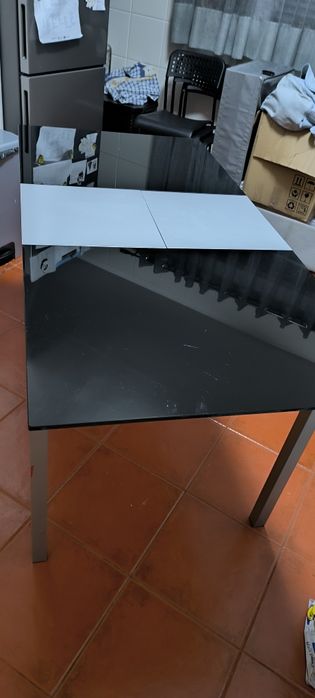 Mesa de refeição extensível