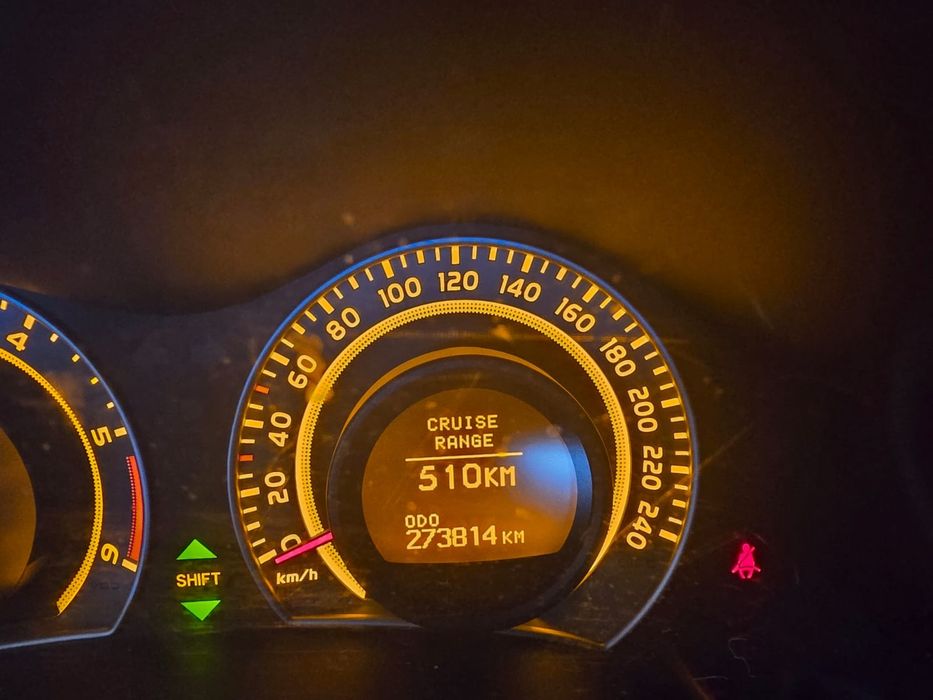Toyota AURIS  1.4 D4D