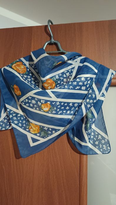 Apaszka chusta wielofunkcyjna