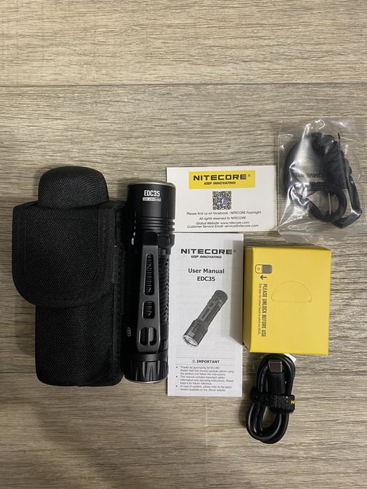 Потужний кишеньковий ліхтар Nitecore EDC35 (USB Type-C) з акумулятором