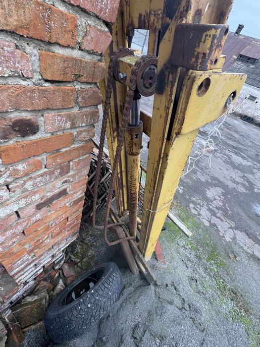 Погрузчик навісний на мтз рокла