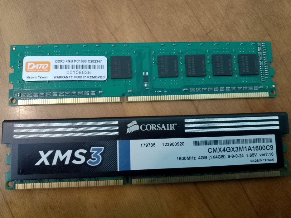 Комплект Материнська плата Gigabyte GA-H61M-S1