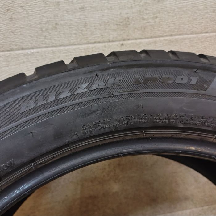 Bridgestone opona zimowa 255/50R20 rok 2022