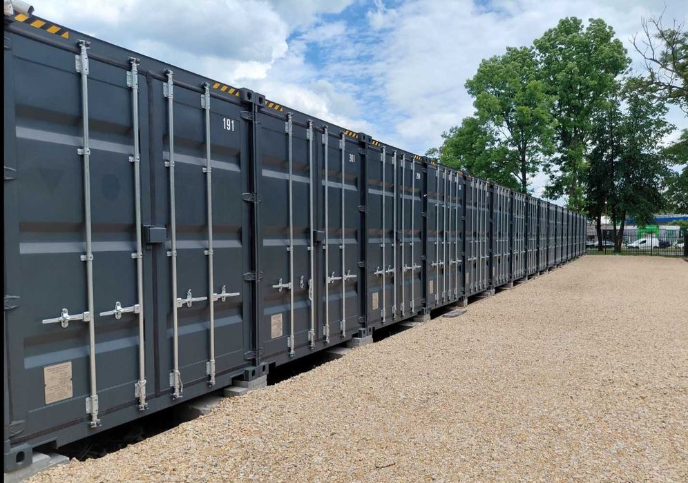 Magazyny kontenerowe, Self storage.
