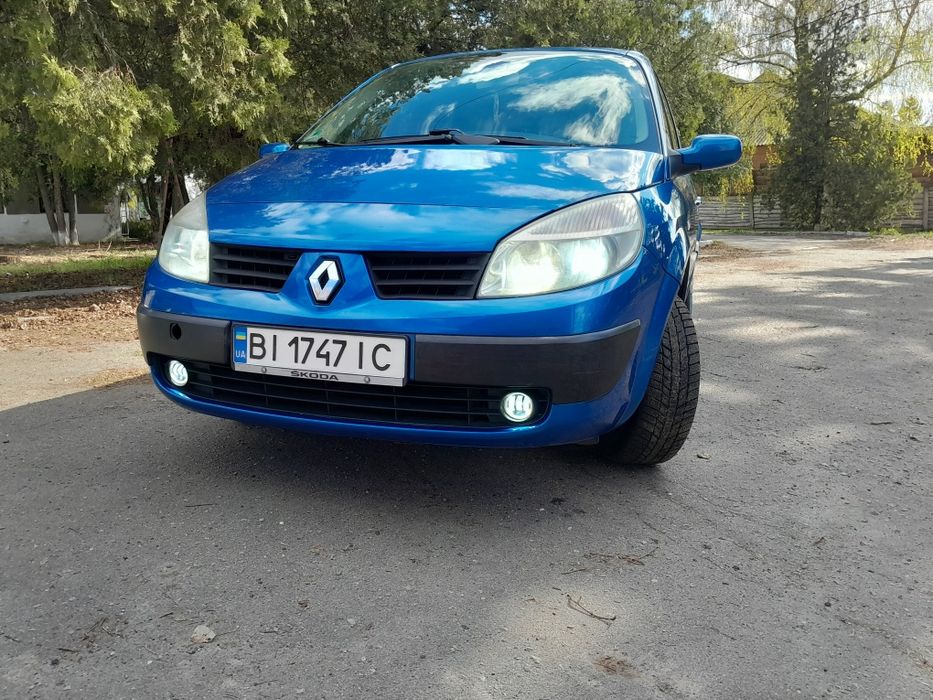 Продам рено ксенік 2 бензин 1.6 коробка автомат авто в доброму стані.