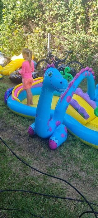 Basen plac zabaw dla dzieci