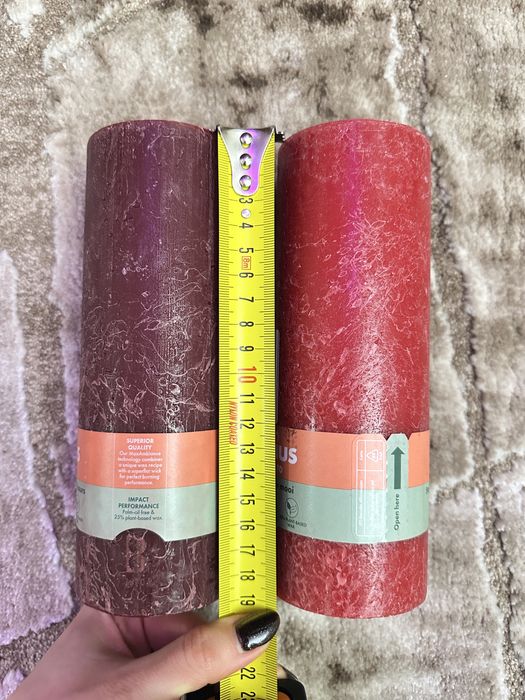 Свічка темно-червона вишнева  нова 85год 19см