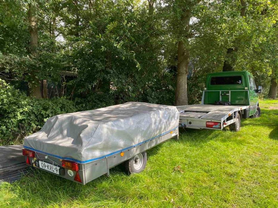 Продам туристичний прицеп