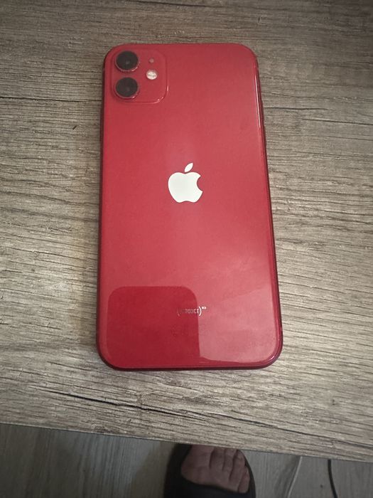 Vendo Iphone 11 em muito  bom estado