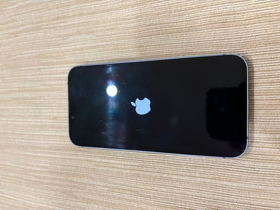 iPhone 14 funcional ou para peças
