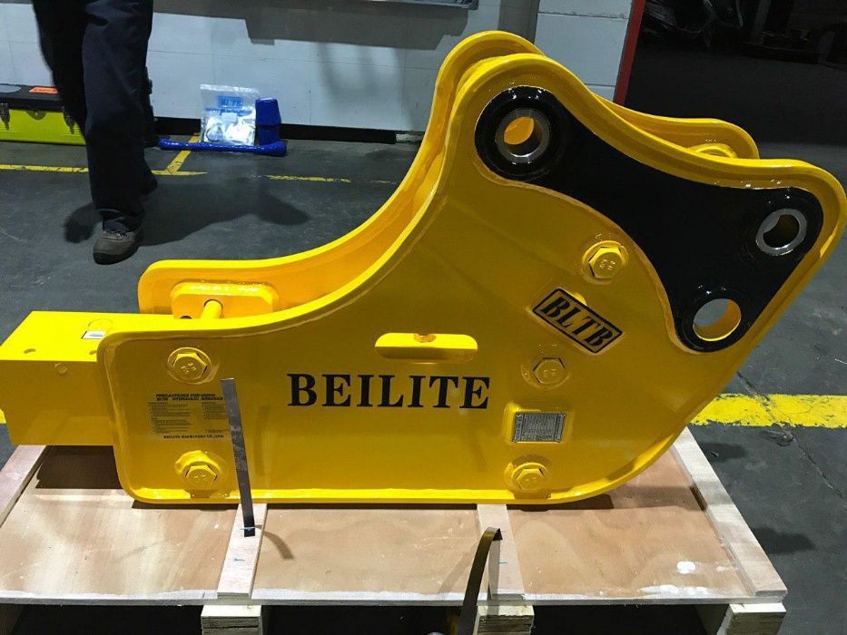 Гідромолот для JCB 3CX-4CX