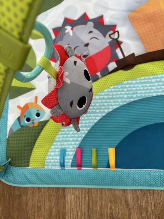 Розвиваючий килимок Tiny Love Весела Галявина