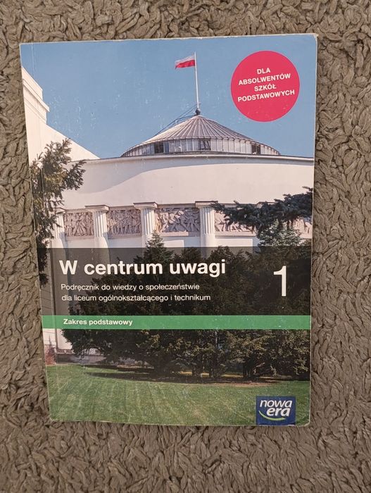 W centrum uwagi 1 podręcznik