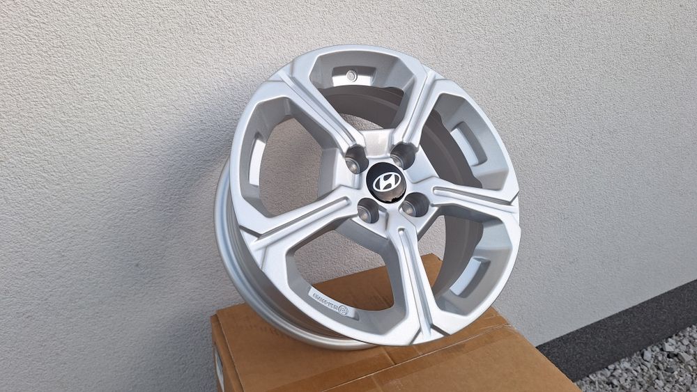 Okazja Nowe Alufelgi 4x100 R15 Hyundai i10 i20 Kia Rio Stonic Toyota