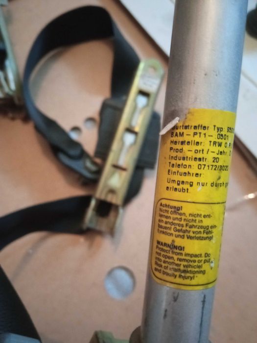 Продам ремни безопасности Мерседес