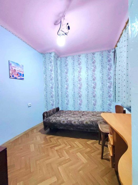 Продам теплий будинок зі зручностями в Дергачах.