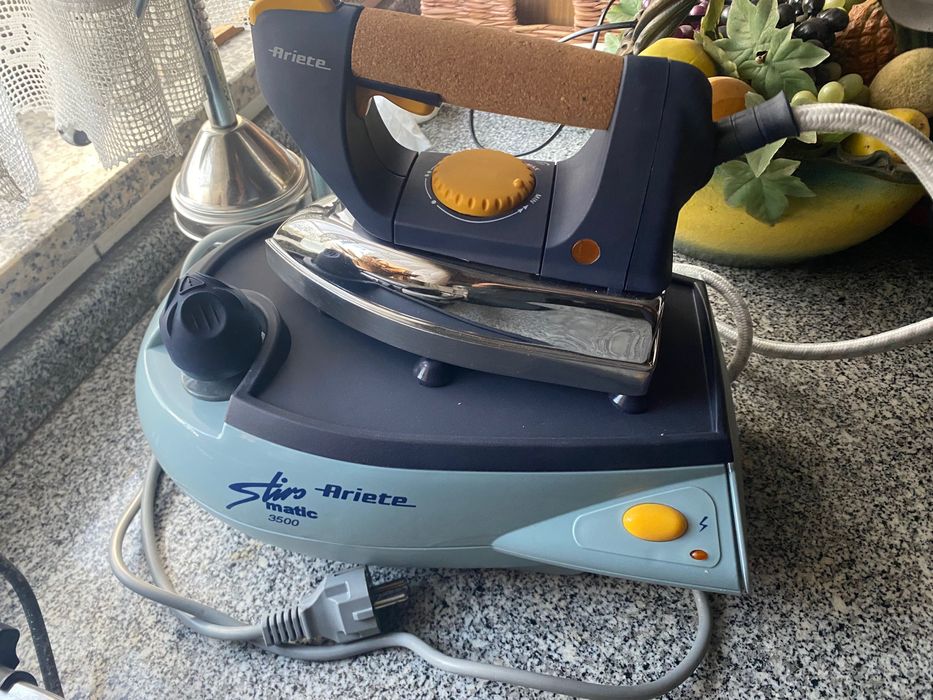 Ferro de Engomar Aríete Stirs 3500 Novo