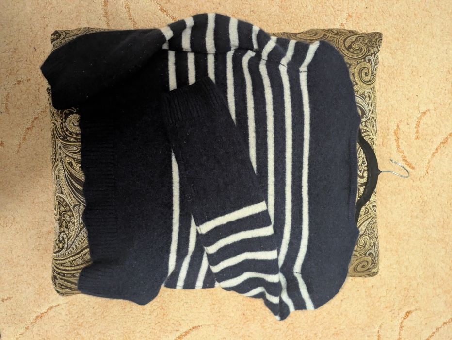 Джемпер  кашеміровий