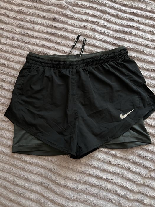 Шорти Nike жіночі з велосипедками