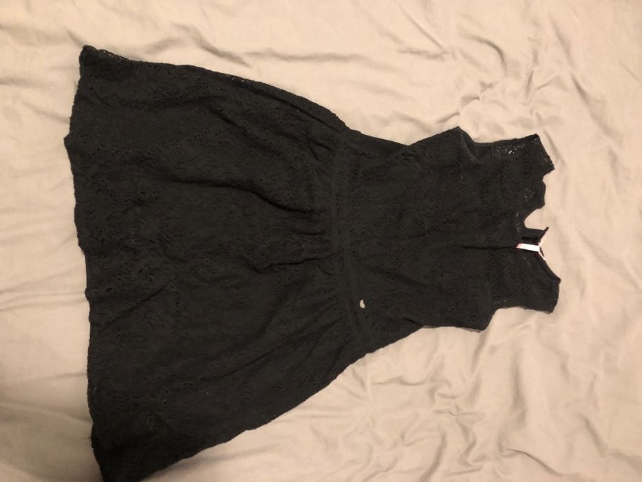 Sukienka czarna koronka S