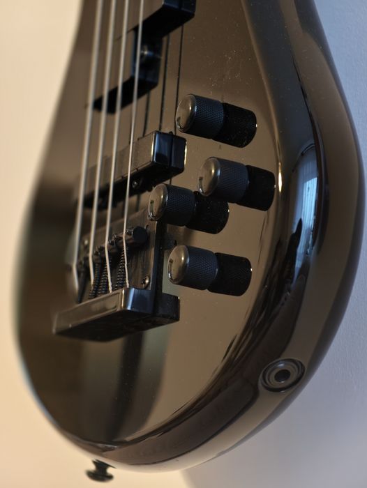 Gitara basowa Spector - piękna i mega brzmiąca!