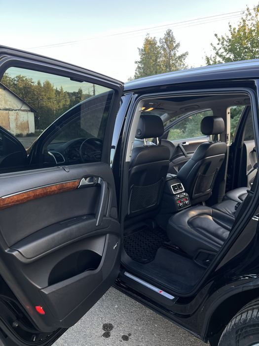 Продам Q7 в хорошому стані