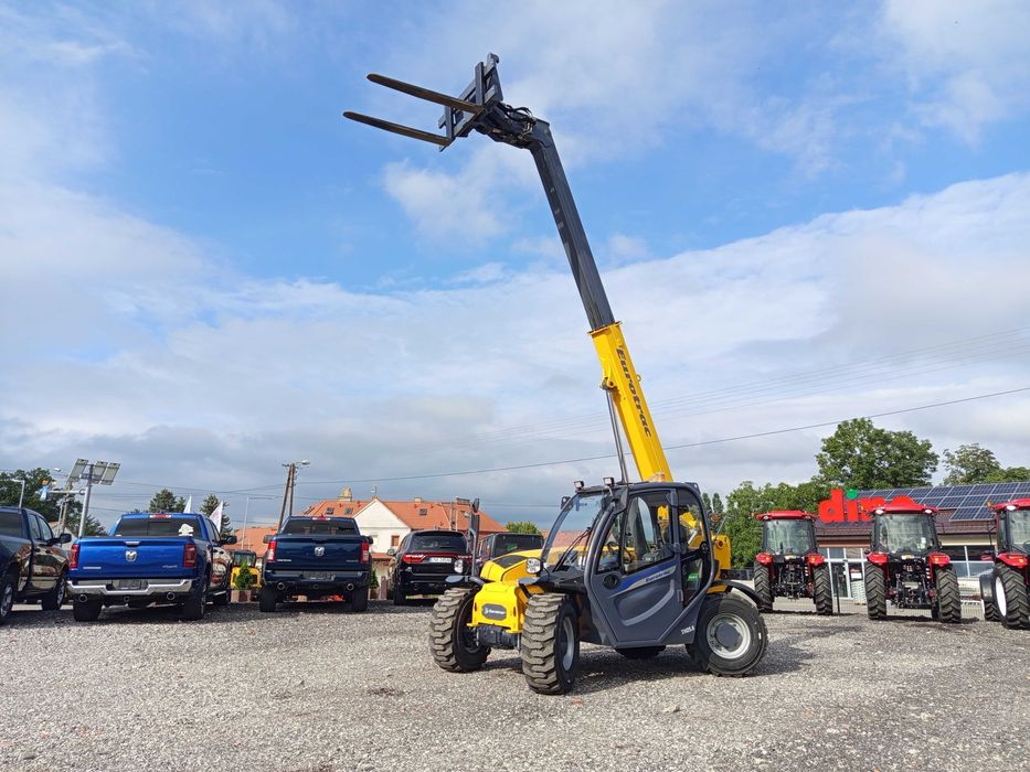 Ładowarka teleskopowa EUROTRAC TH 25.6, Udźwig 2,5 T, wys. pod. 5,8 m