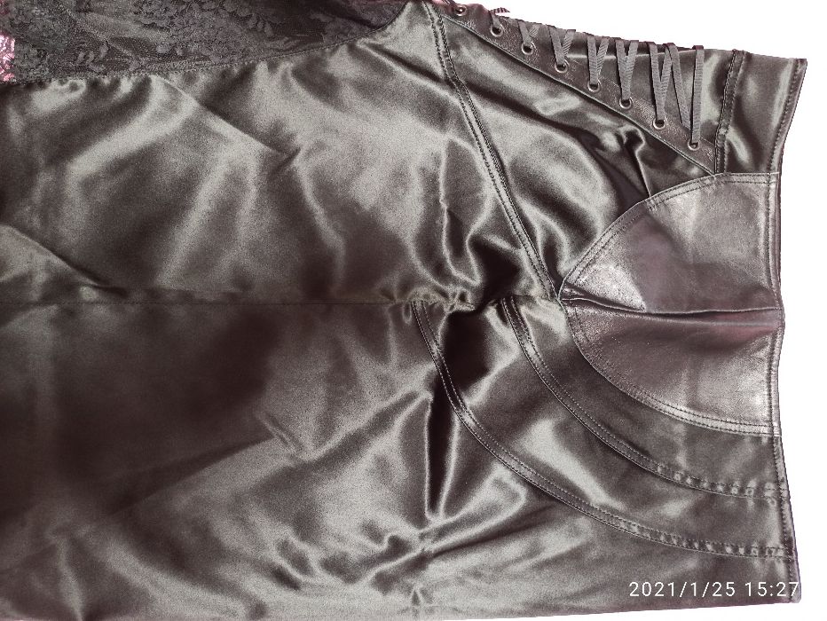 Юбка по фигуре зауженная (футляр -карандаш)