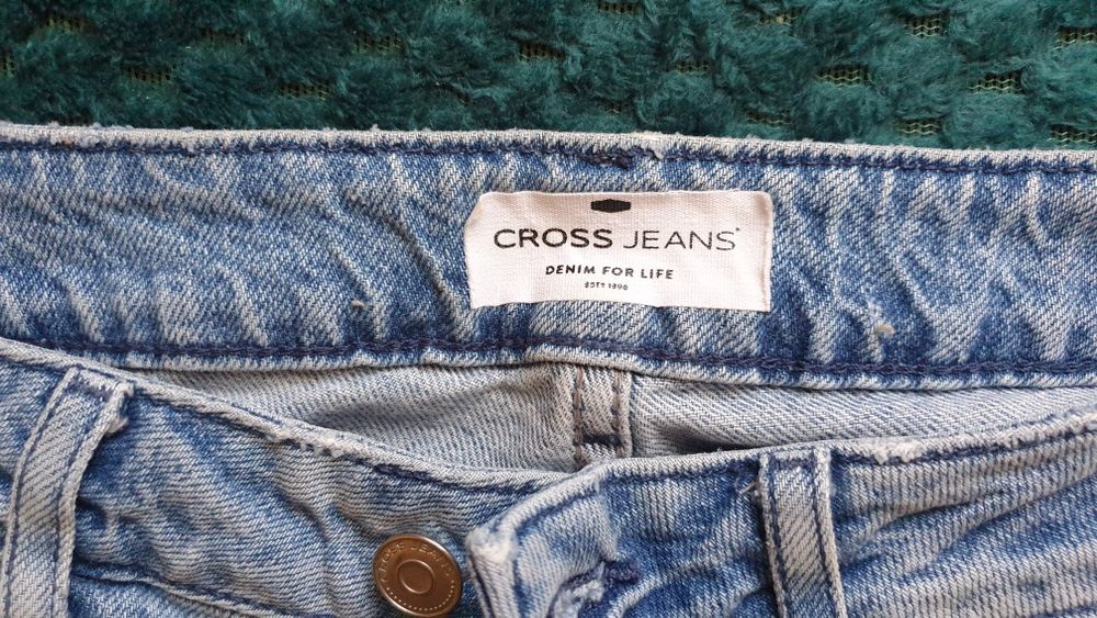 Spodnie cross jeans