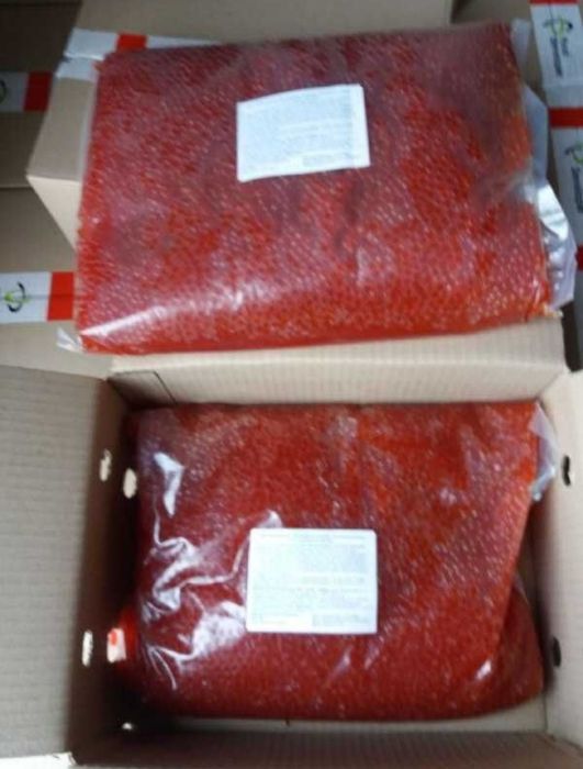 Икра красная червона ікра Осетрова та Лососева