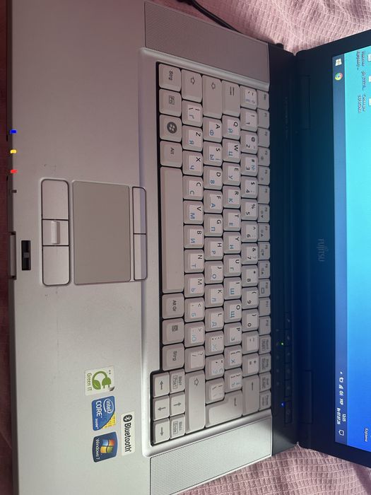 Fujitsu LifeBook e780