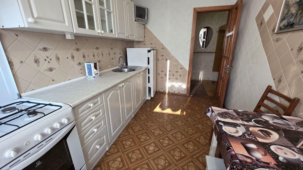 Продам 3-кімнатну квартиру на Жукова. Одеса Таїрова (340-154)