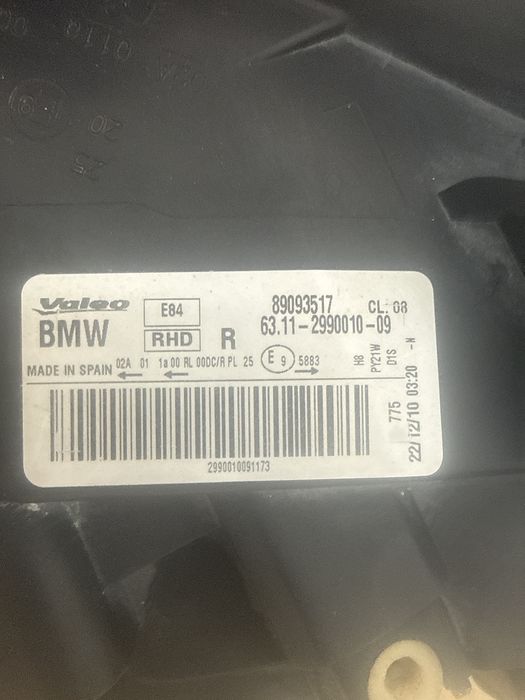 Lampy przednie BMW X1 E84 przedlift  BI XENON  Komplet