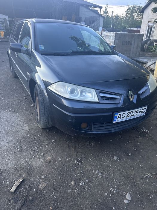 Рено меган універсал 1.5 дізель.