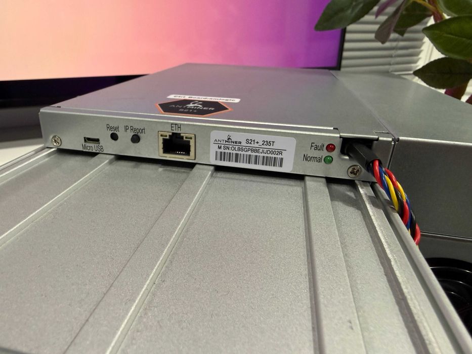 В наявності NEW Asic Antminer S21+ 235 Th, Amlogic, Асік