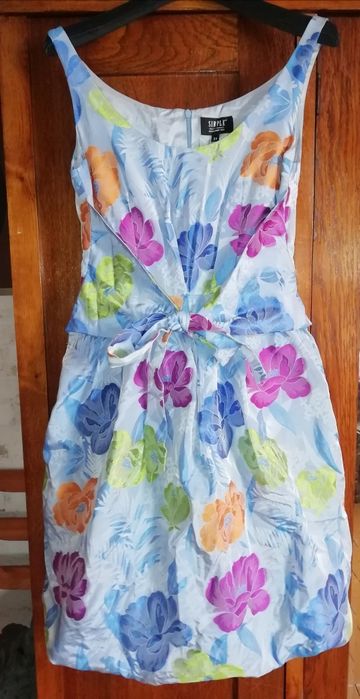 Kwiecista sukienka Simple