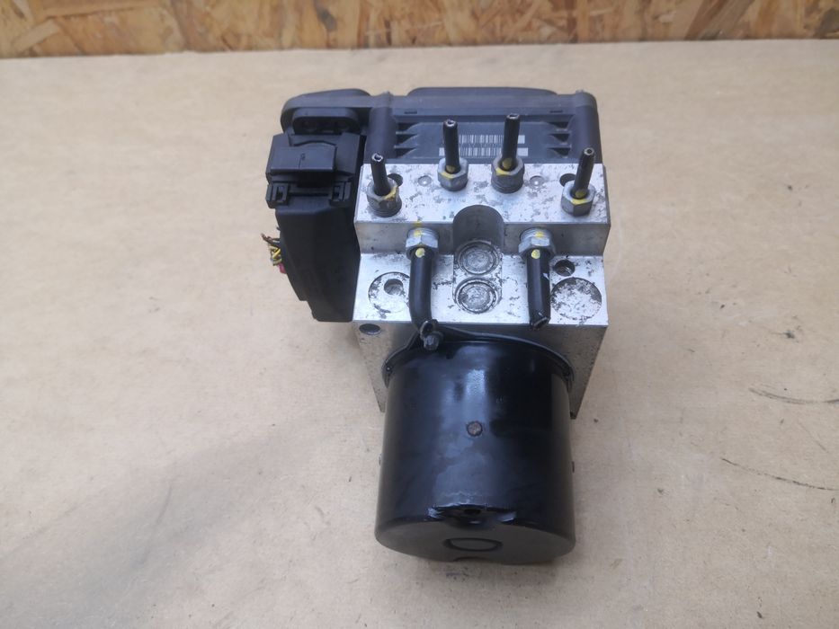 Pompa hamulcowa ABS z sterownikiem BMW x5 E70
