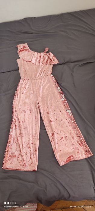 Śliczny kostium na imprezy