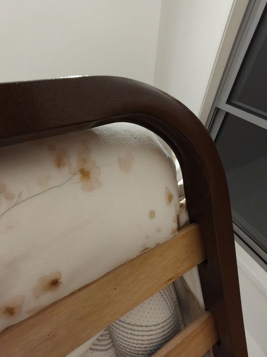 Cama de Casal com Arrumação (180x200cm)