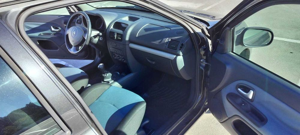 Renault Clio II 1.2 Gasolina