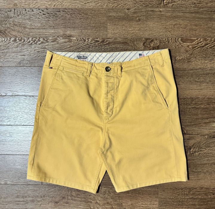 Шорты Tommy Hilfiger .