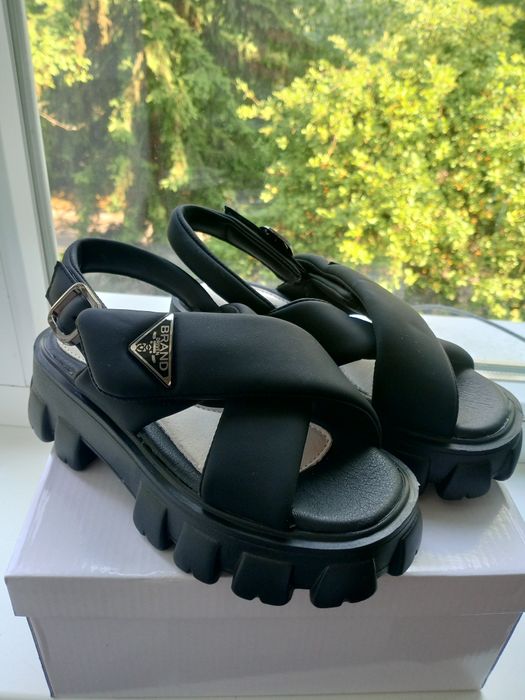 Босоніжки  33р Нові