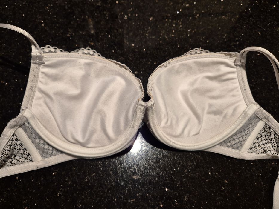 Biały biustonosz 75B stanik staniczek