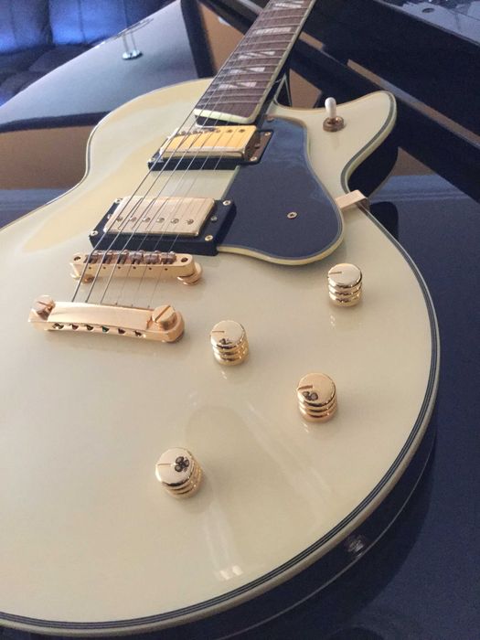 guitarra Peerless la Muse NA