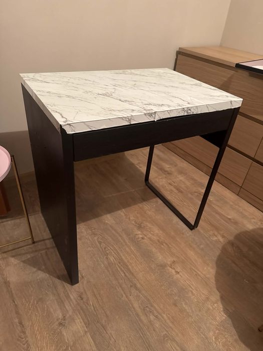 Biurko mickey ikea czarne.