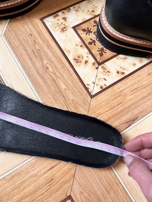 Кожаные ботинки 39р