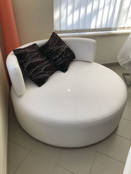 Sofá Redondo Novo - Nunca usado