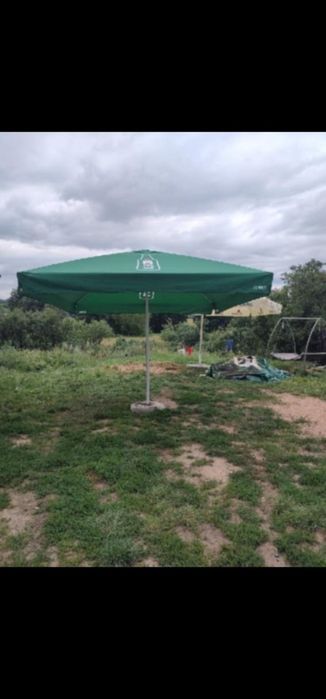 Parasole ogrodowe duże 3,5 i 4m, jak nowe, podstawa