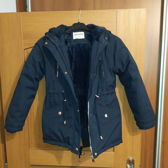 Kurtka zimowa dziecięca  z futerkiem 146